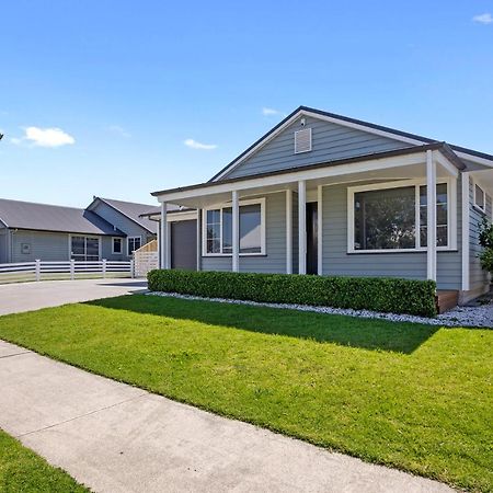 Sky Blue Retreat - Waihi Beach Holiday Home Kültér fotó
