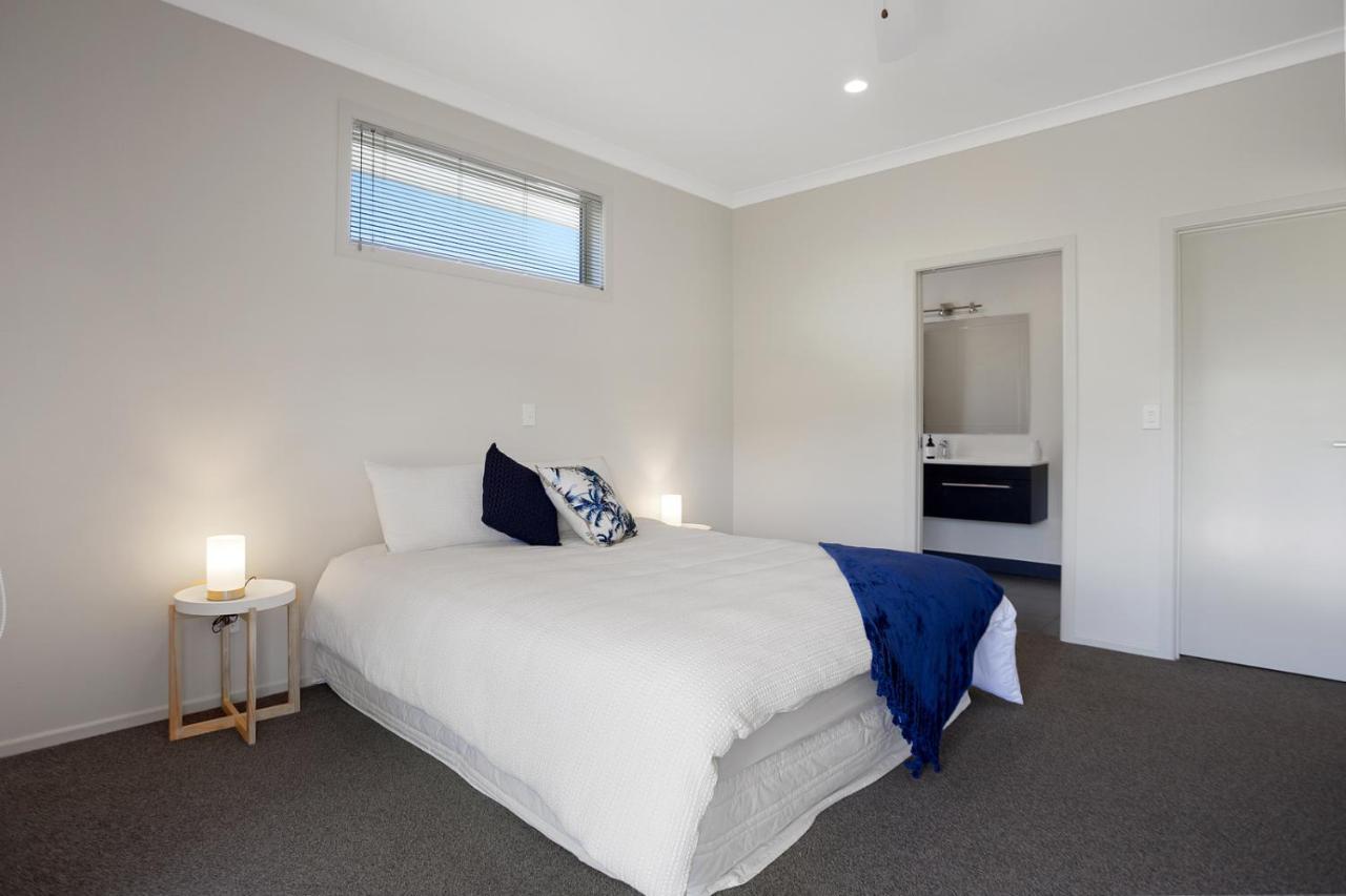 Sky Blue Retreat - Waihi Beach Holiday Home Kültér fotó